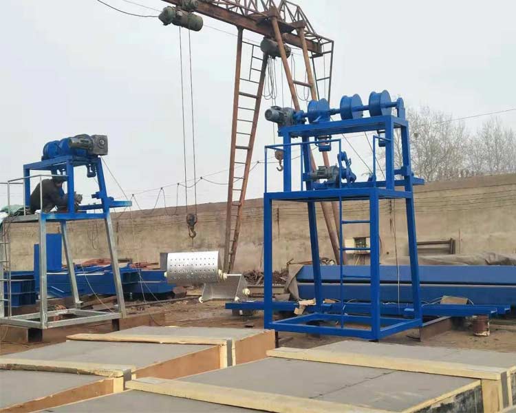 鋼絲繩牽引式清污機