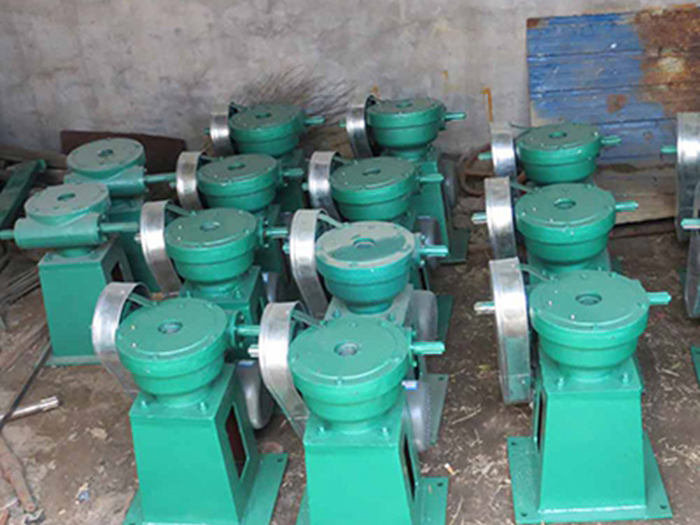 手電兩用螺桿式啟閉機(jī)